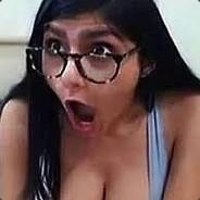 mia khalifa's - Steam avatar